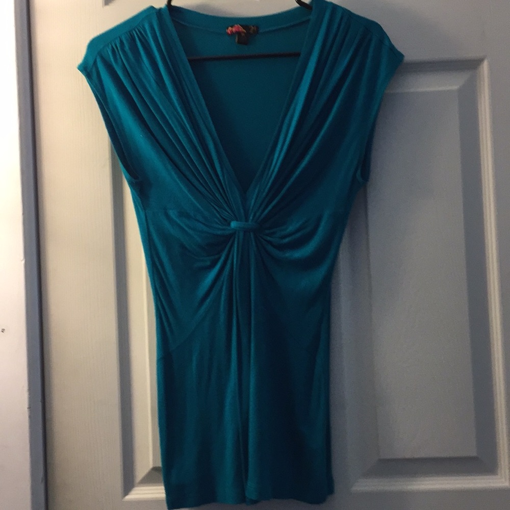 Teal top great for work or casual